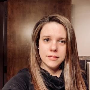 Meet your Posher, Robyn